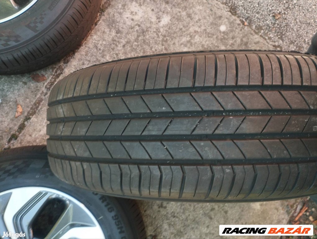 5x114,3 16 Hyundai Kona gyári - Kumho 205/65 r16 " nyári gumi 7. kép