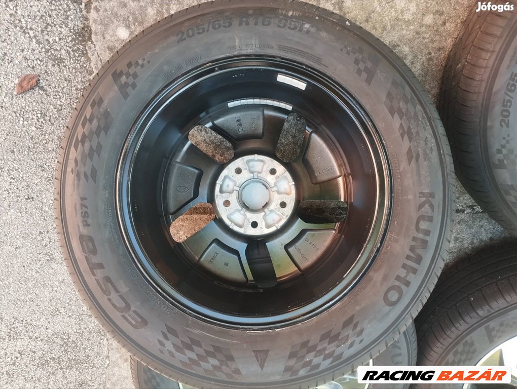 5x114,3 16 Hyundai Kona gyári - Kumho 205/65 r16 " nyári gumi 8. kép