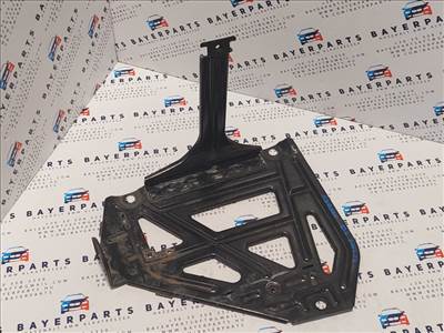 BMW E46 316 318 motortér akksi akku akkumulátor tálca tartó