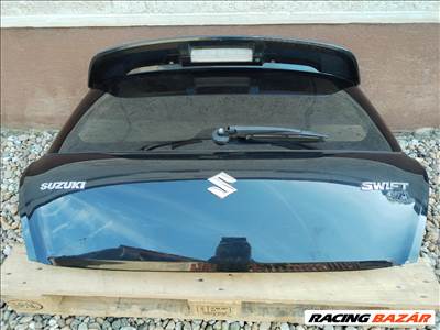 Suzuki Swift 2010-2017 csomagtérajtó részeivel +hátsó szárny 