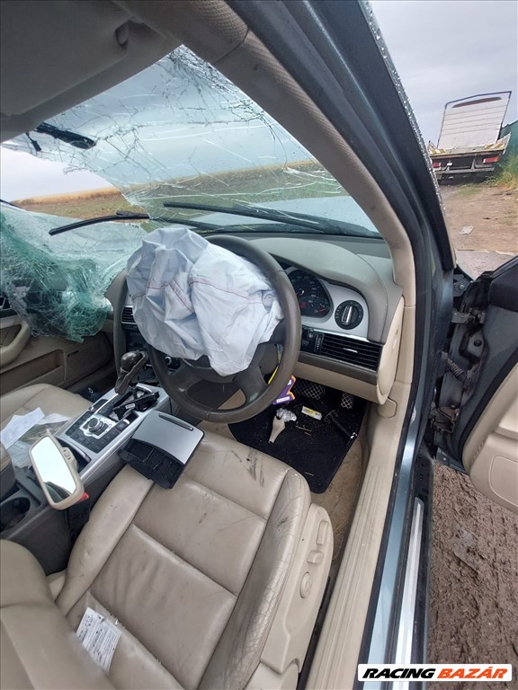 Audi A6 (C6 - 4F) (C6 - 4F) bontott alkatrészei 2. kép