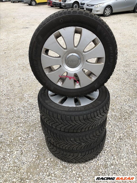  5x112 lyukosztású 16" használt (gyári felni) alufelni, rajta 205/55 használt téli gumi gumi  5. kép
