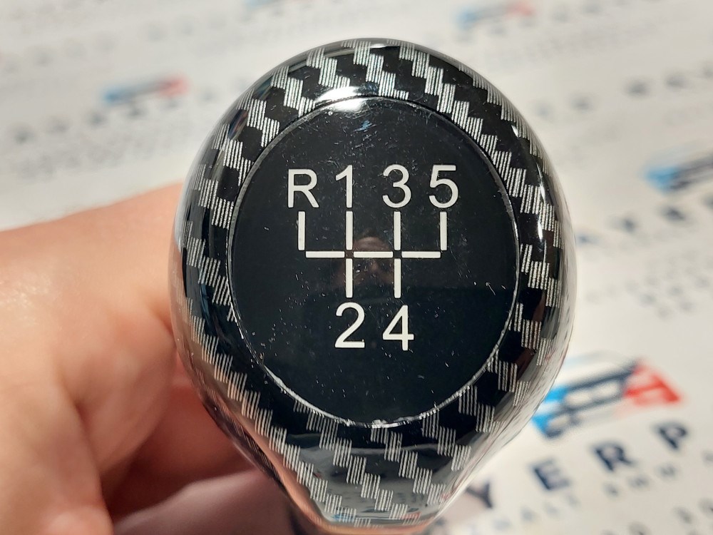 BMW E28 E34 E36 E38 E39 E46 E60 X1 X3 X5 E90 E87 új carbon karbon LED világító váltógomb - 5 sebességes 2. kép