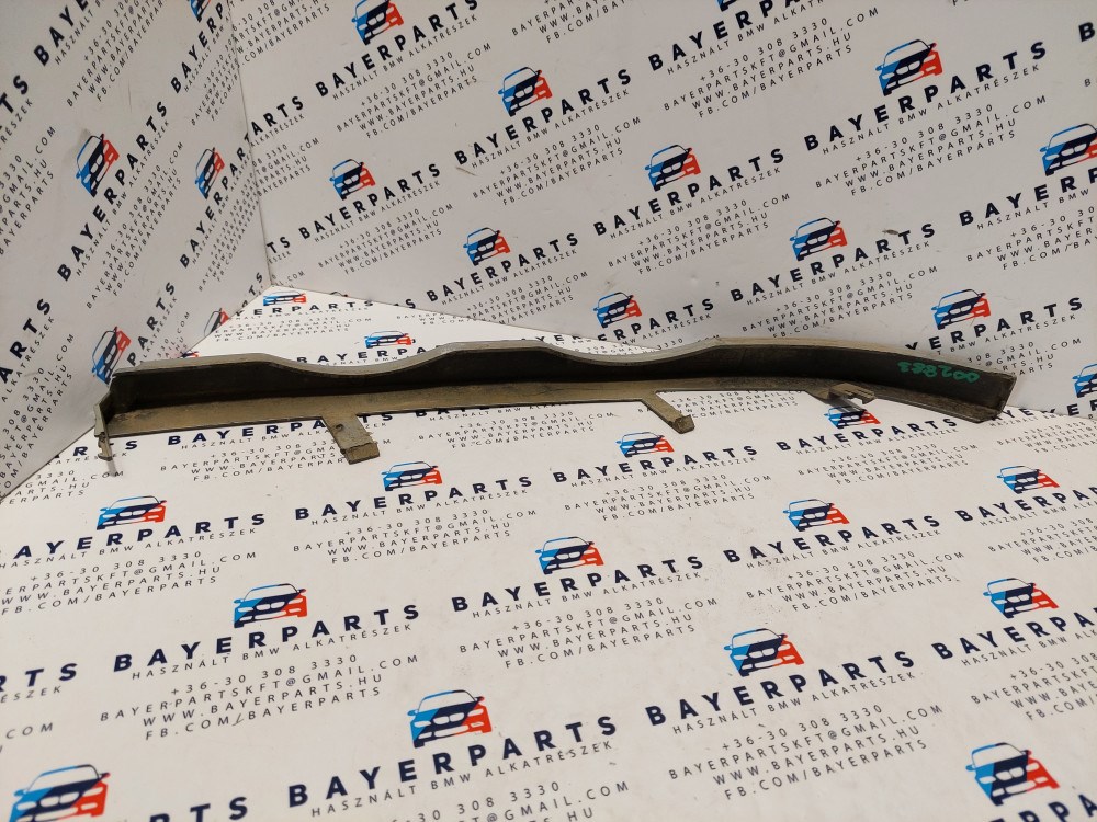 BMW E46 sedan touring pre bal elsõ ezüst titansilber bajuszléc bajusz léc - hibás 2. kép