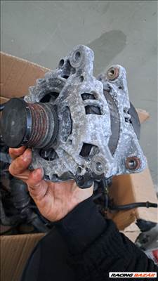 Audi A4 (B8 - 8K), Audi A5 (B8 - 8T) generátor  04l903017d