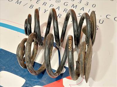 BMW E46 325xi 330xi 330 xd xi xd touring hátsó rugó pár - felemás