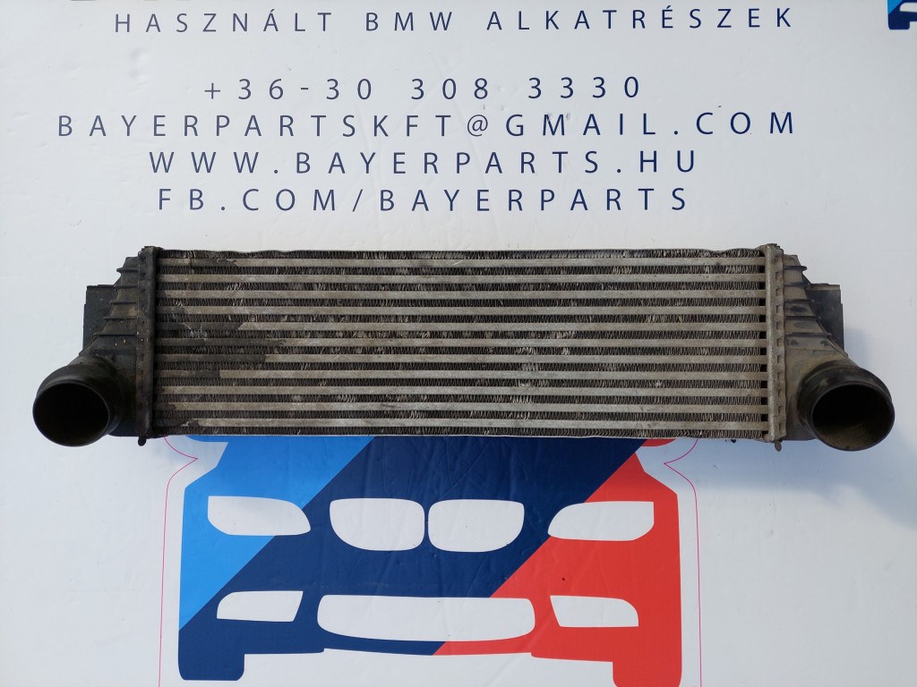BMW F10 F01 F07 F12 535d stb. intercooler hûtõ 1. kép