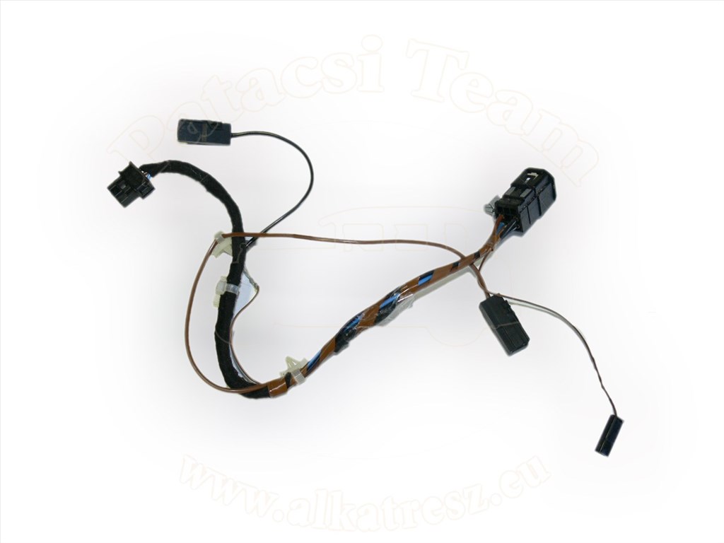 Opel Corsa C 2000-2006 - kábelköteg, szerelvény, csomagtérajtó, kivéve függöny légzsák, jelölés: Y4N/Y4M/Y4S 1. kép