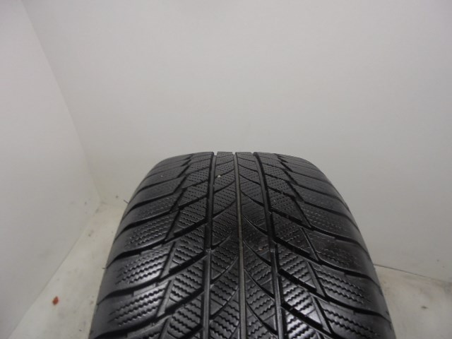 Bridgestone LM001 RFT 245/50 R19  1. kép