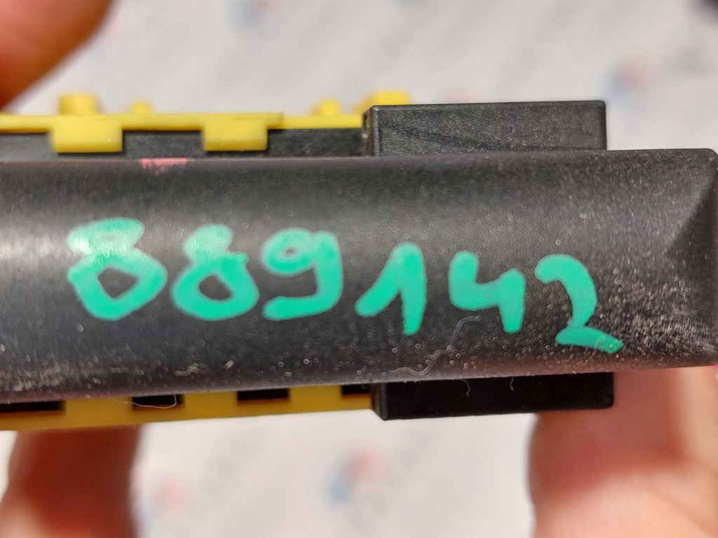 BMW E46 E63 E64 bal jobb elsõ övfeszítõ patron övcsat öv ülés csat kábel csatlakozó 7. kép