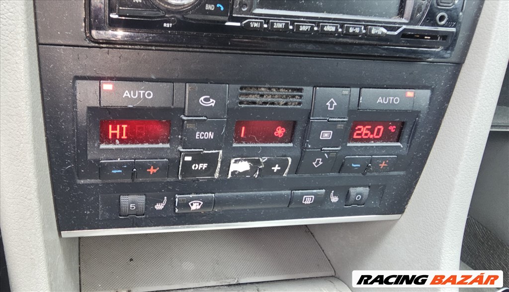 Audi A4 (B6/B7) B6/B7 Fütés kapcsoló digit klimás  1. kép