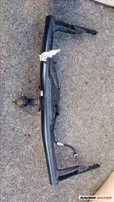 Skoda Octavia IV vonóhorog  5e3803881a