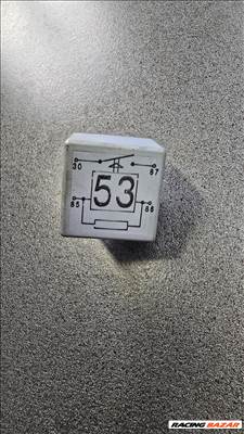 Volkswagen Golf IV 53 számú kürt relé 141951253b