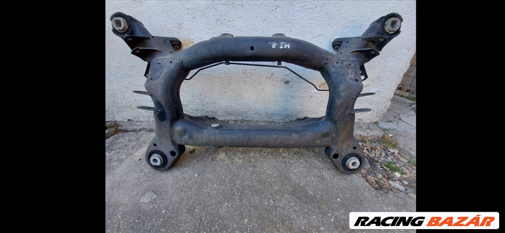 BMW M3 E90, E91, E92, E93 bölcső  1. kép