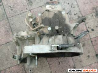 Dacia Nova, SupeRNova, Solenza Váltó (Mechanikus) *117836* ih3061