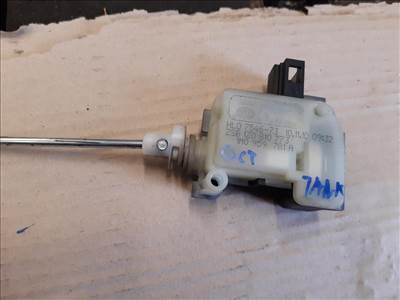 Skoda Octavia II (2006-2013) Tankajtó Központizár