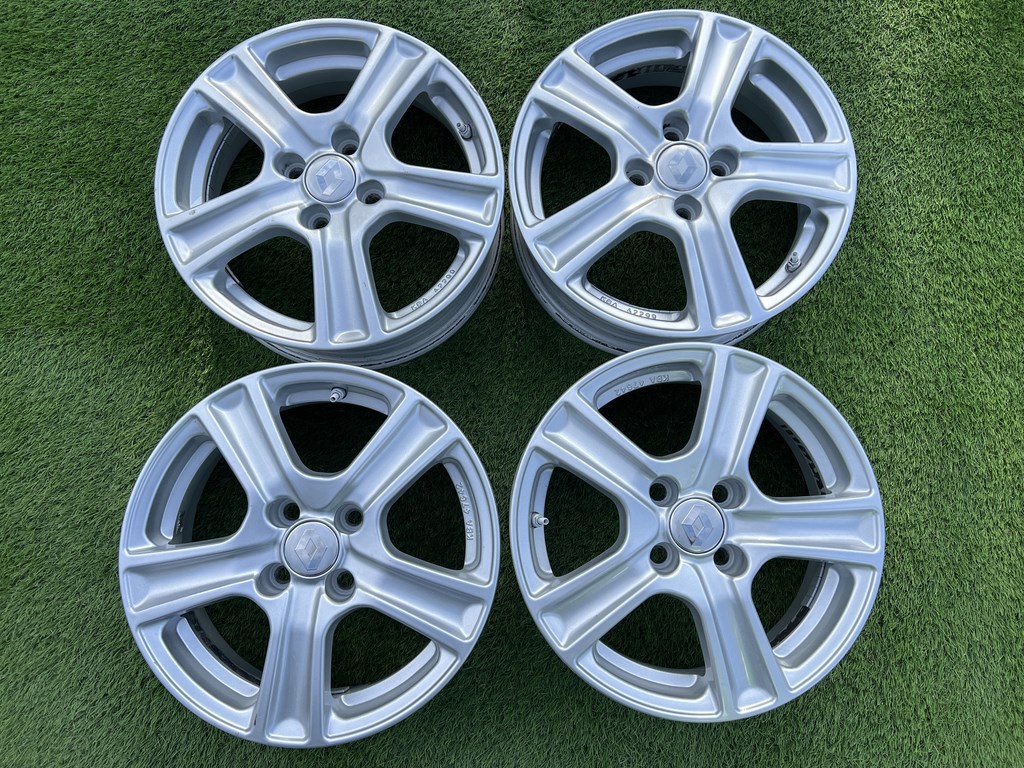 4x100 15" Renault Twingo kétszéles alufelni 5Jx15h2 ET38 5,5jx15h2 ET34 1. kép