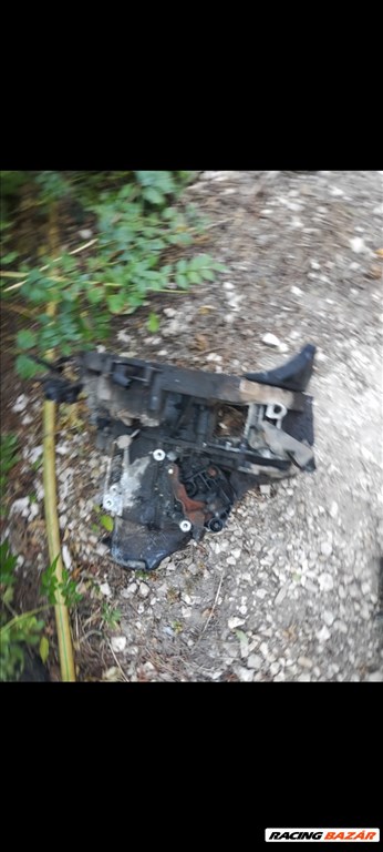 Opel Astra H 1.9 CDTI Váltó manuális 6 sebességes m32 2. kép