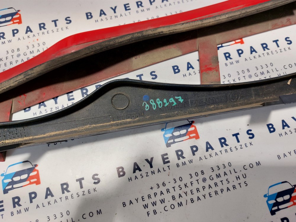 BMW E46 sedan touring facelift bal elsõ bajuszléc bajusz léc 3. kép