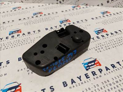 BMW E46 sedan coupe cabrio touring bal hátsó csomagtér tolató lámpa foglalat