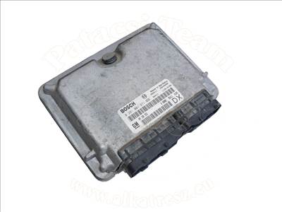 Opel Sintra 1996-1999 - vezérlőegység, üzemanyag befecskendezés, BOSCH, (x/y)17,20,22(dth/dtl), jelölés: DX