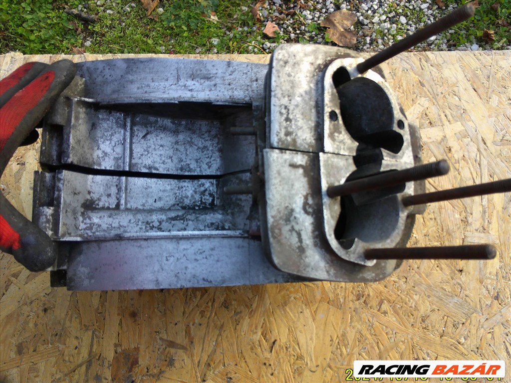 JAWA 350-360 MKP.-HOZ 1 PÁR ÜRES MOTORTŐMB ELADÓ 2. kép