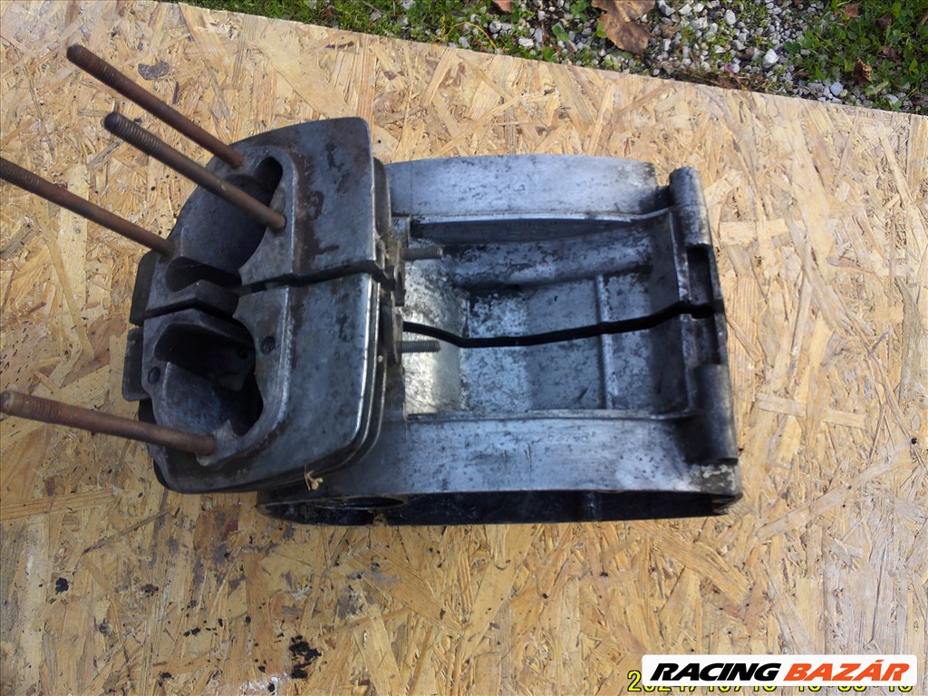 JAWA 350-360 MKP.-HOZ 1 PÁR ÜRES MOTORTŐMB ELADÓ 5. kép