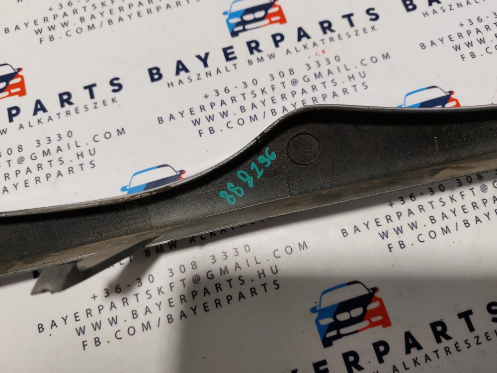 BMW E46 sedan touring facelift bal elsõ ezüst titansilber titansilver bajuszléc bajusz léc 3. kép