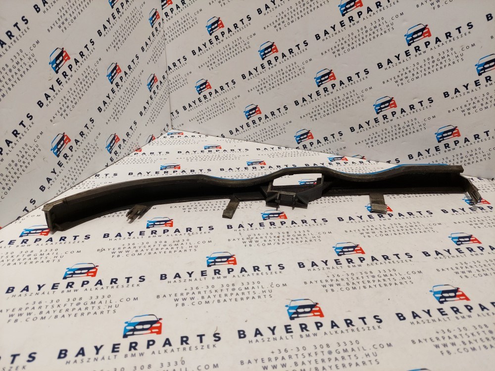 BMW E46 sedan touring bal elsõ fényszórómosós lámpamosó bajuszléc bajusz léc - üres - hibás 2. kép
