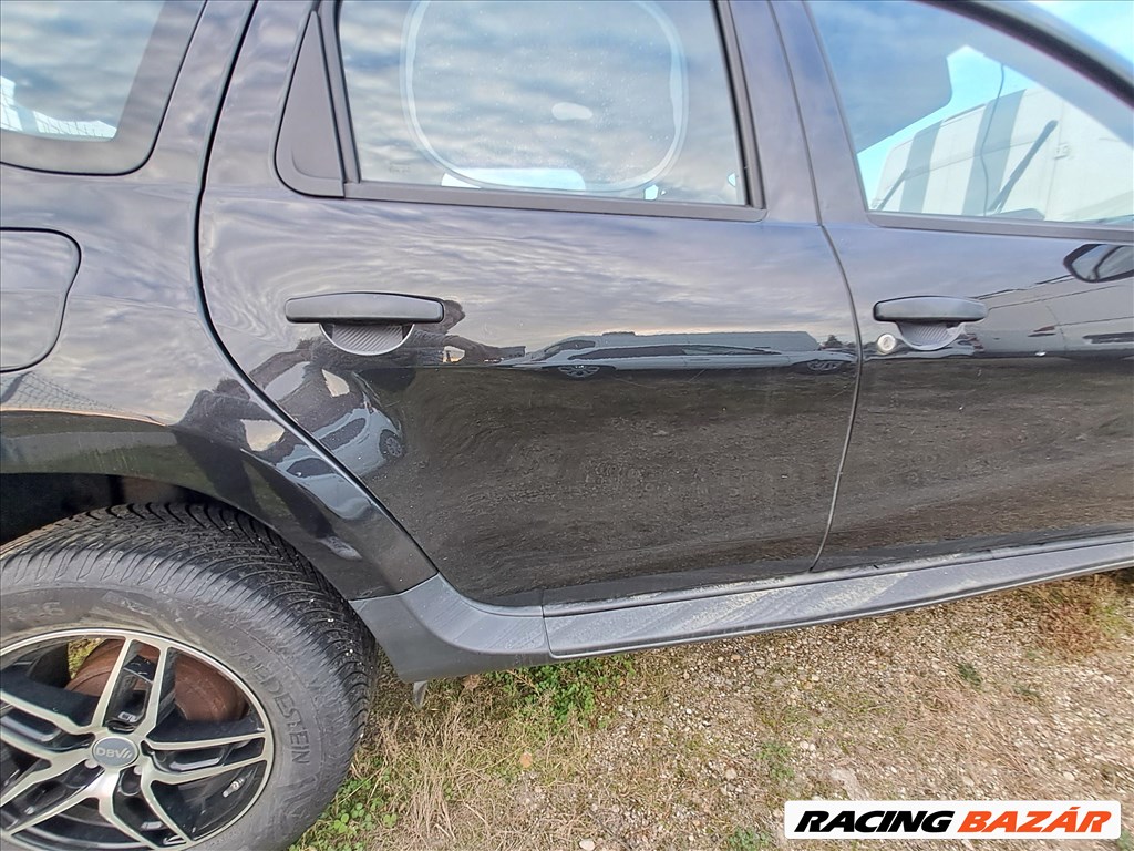 Dacia Duster I Facelift 1.5 diesel 66kW jobb hátsó ajtó komplett 3. kép