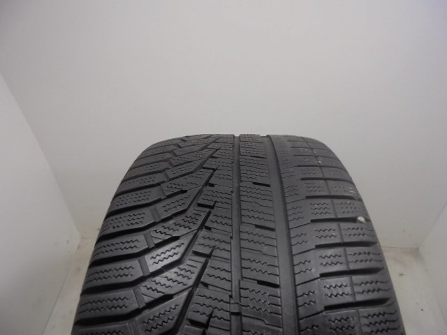 Hankook W320 Winter Icept Evo2 245/40 R18  1. kép