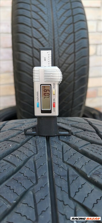 Goodyear ultragrip wrangler teli gumi 255/50 r19 ultra grip 3. kép