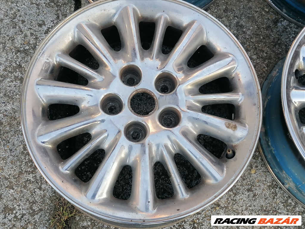 Chrysler Grand Voyager (4th gen) 2.5 CRD Felni szett  2. kép
