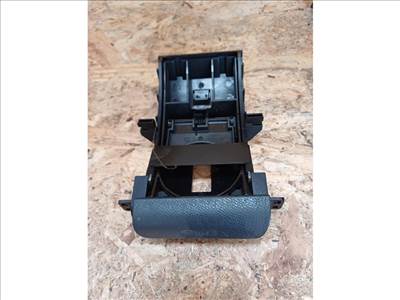 Honda Civic VII  (2001-2005) Első Hamutál