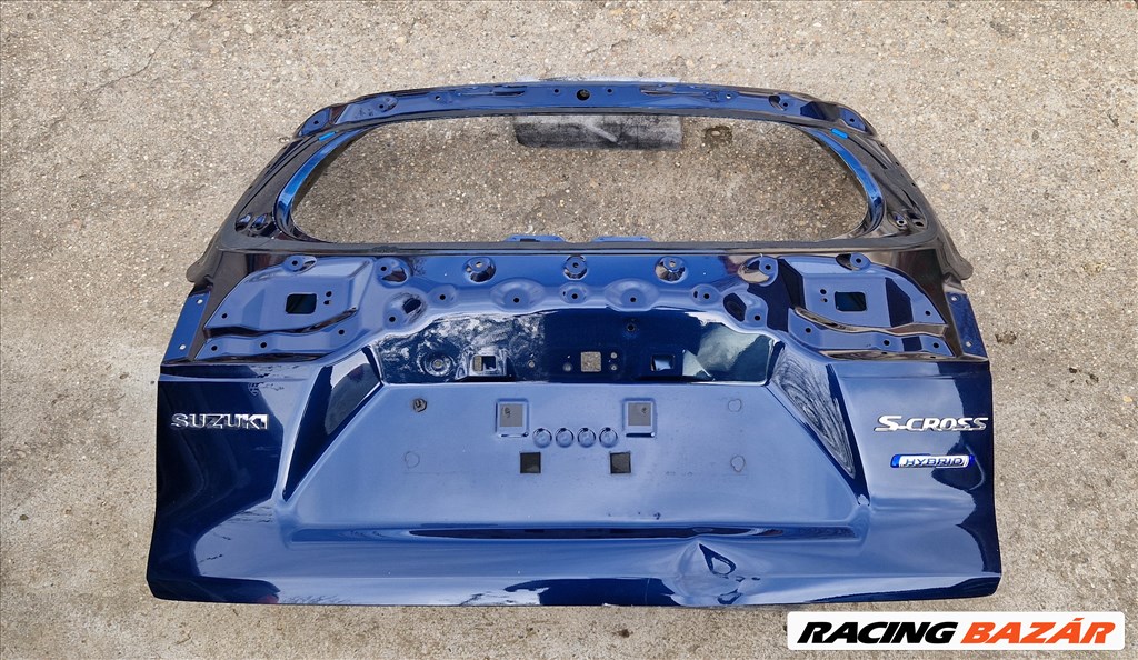 Suzuki SX4 S-Cross II csomagtér ajtó 1. kép