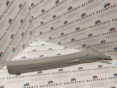 BMW E46 coupe jobb első A oszloptakaró oszlop takaró - hibás