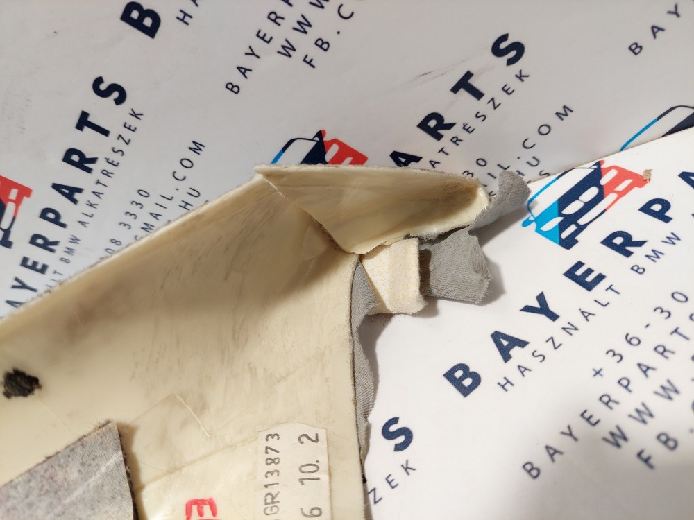 BMW E46 coupe jobb elsõ A oszloptakaró oszlop takaró - hibás 3. kép