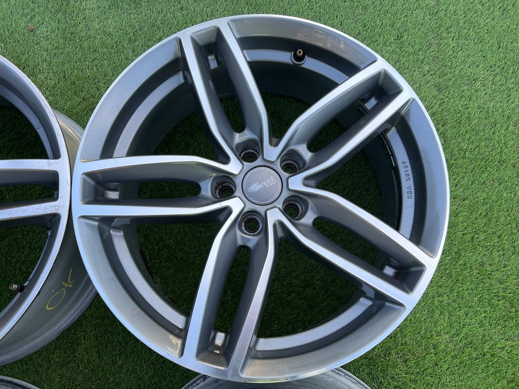 5x112 19" Brock alufelni + csavar 9Jx19h2 ET35 4. kép