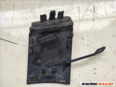 Mercedes GLE-osztály W167 első vonószem burkolat a1678856103