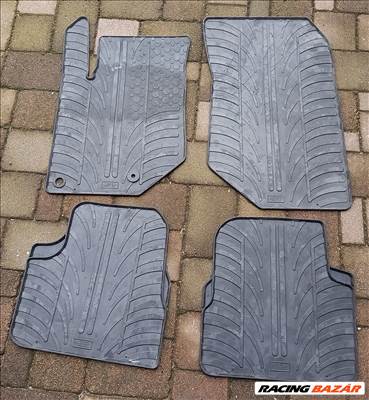 Opel Corsa F gumiszőnyeg garnitúra