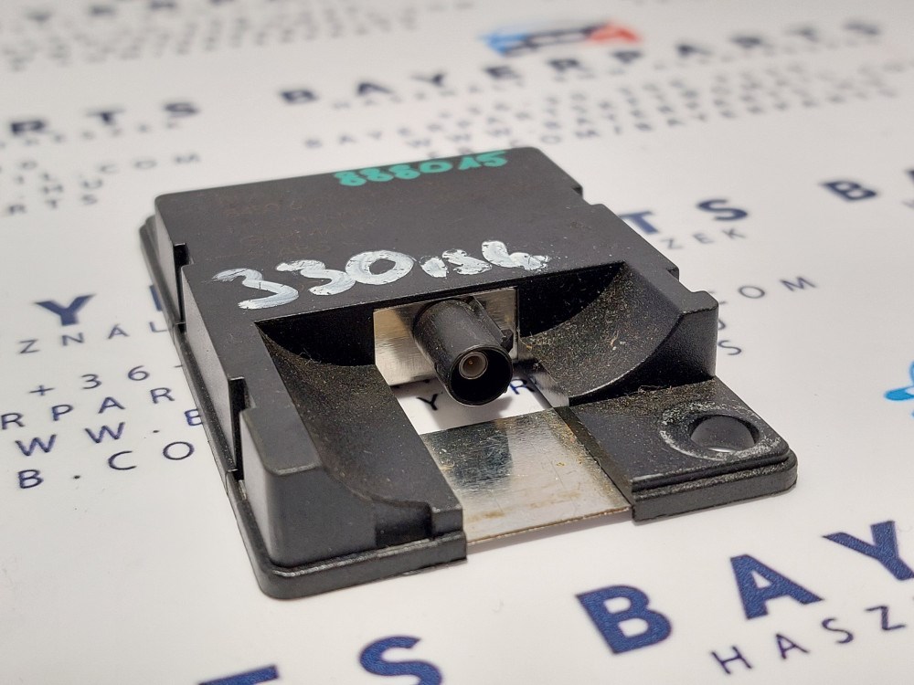 BMW E46 E81 E82 E87 E88 E90 E39 E60 E63 E38 E65 E83 E53 E70 E71 X3 X5 X6 bluetooth antenna erõsítõ 2. kép