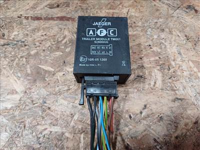 Audi A6 C5  (1998-2004) Vonóhorog Vezérlő