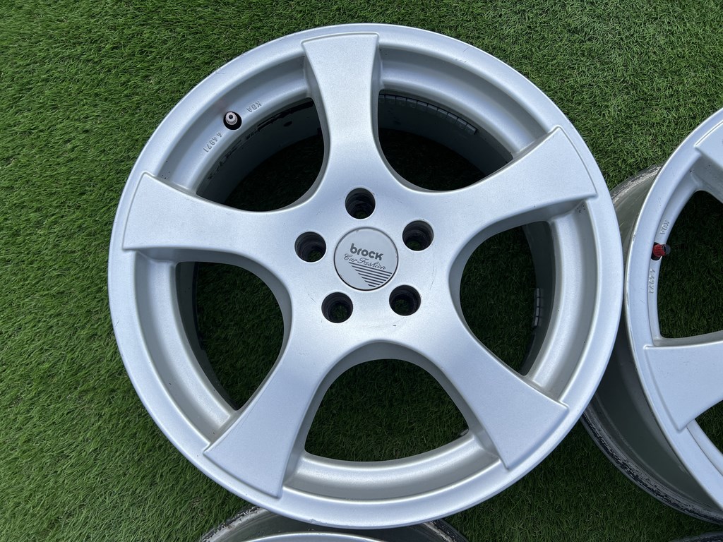 5x108 17" Brock alufelni 7Jx17h2 ET38 5. kép