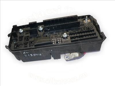 Opel Vectra C/2 2005-2008 - biztosíték tábla, motor, 07-, kivéve kanyarkövető fényszóró, z19dth, jelölés: JE