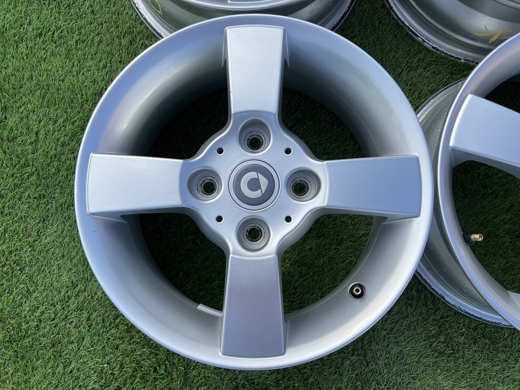 4x114.3 15" Smart gyári alufelni 6Jx15h2 ET46 2. kép