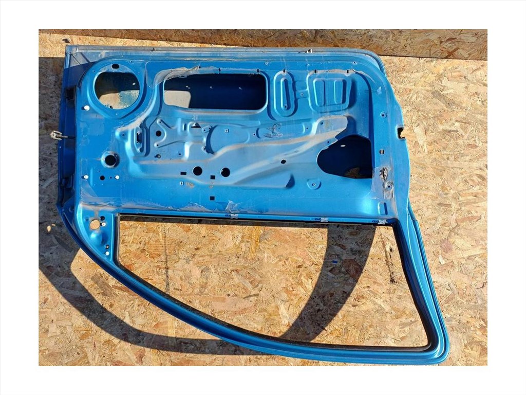 Opel Corsa C (2000-2010) Bal Első Ajtó  4. kép