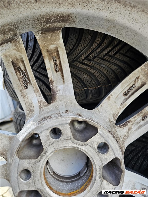  5x112 lyukosztású 8JJ 18" újszerű Brock alufelni 2. kép