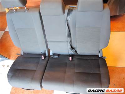 Volkswagen Golf Plus hátsó ülés 