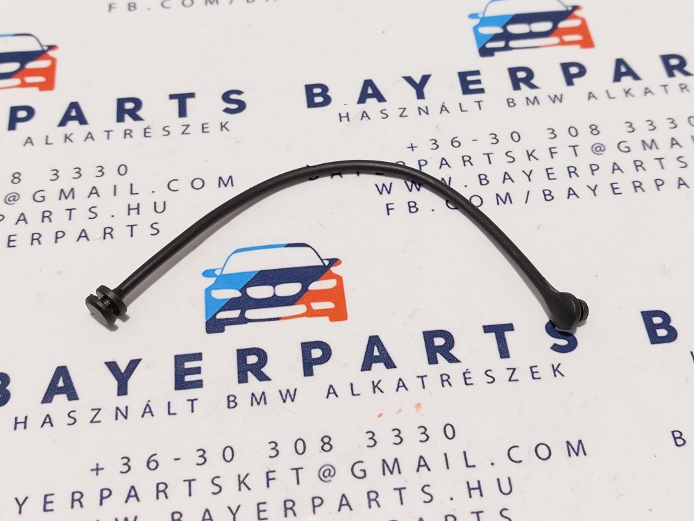 BMW E46 E81 E87 E88 E90 E91 X3 X5 X6 tanksapka rögzítõ gumi 1. kép