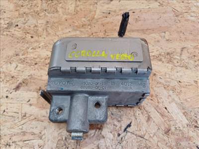 Toyota Corolla Verso ( 2005-2009) Kormányzár